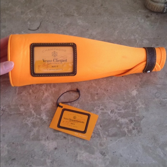 veuve clicquot Other - Champagne bottle cover